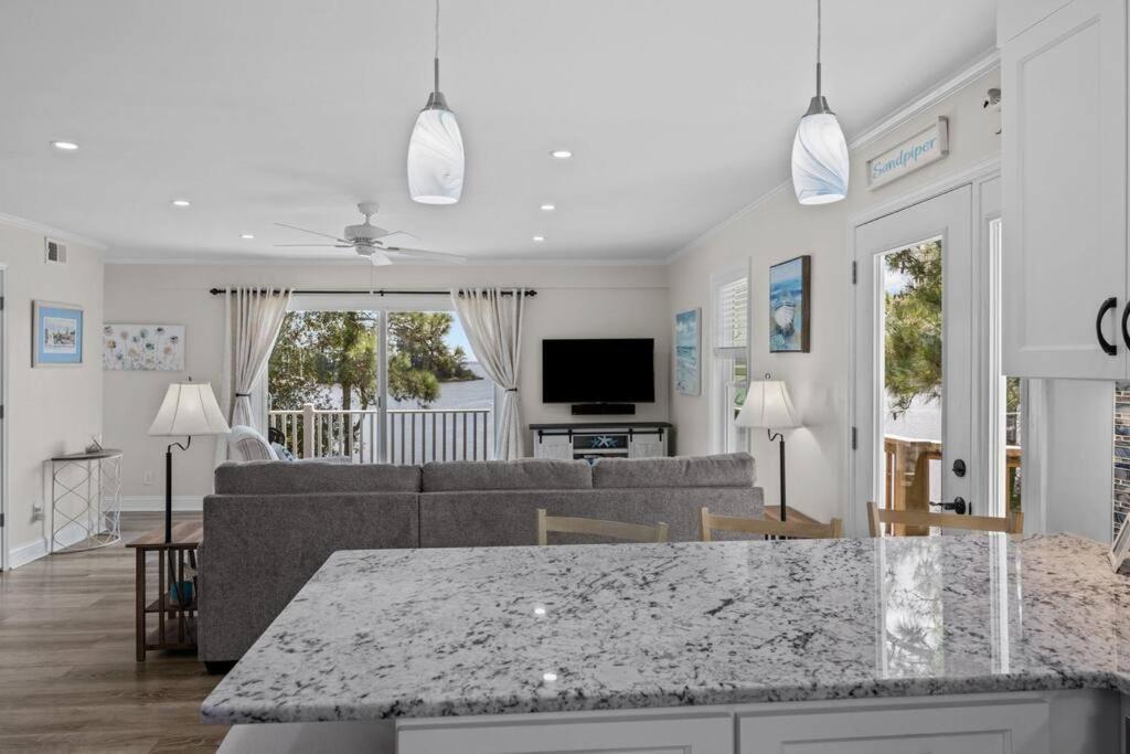 Sandpiper New Bern Exterior photo