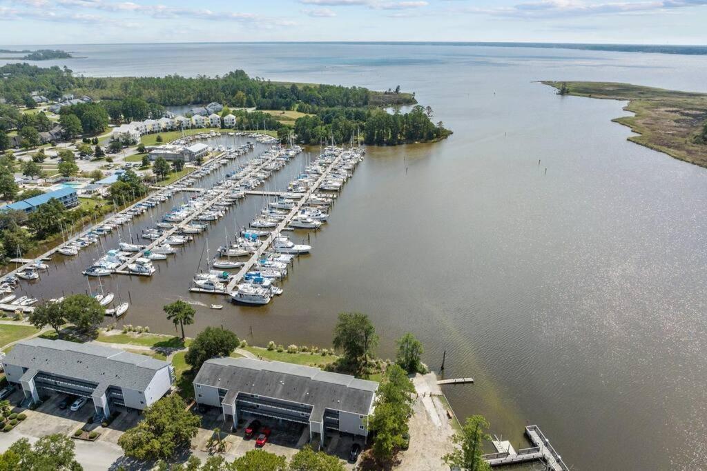 Sandpiper New Bern Exterior photo